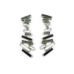 Structure Earrings 98E